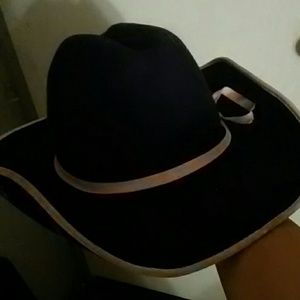 Cowgirl hat